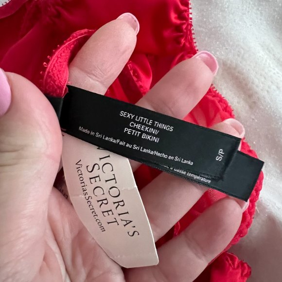 Victoria's Secret Sexy Little Things red Bow Cheekini panties size small nwt - Picture 4 of 8